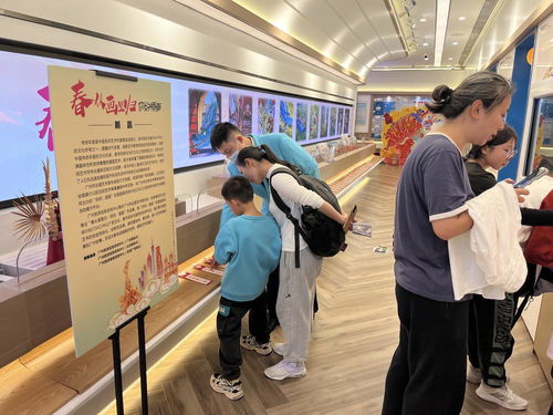 艺起点燃年味，广州旅游信息咨询中心推出“春从画里归”艺术作品展